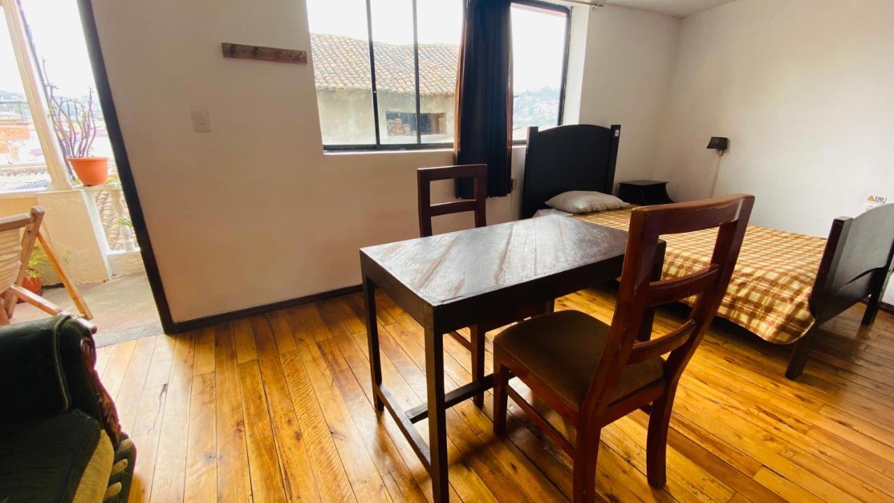 Hostal La Guayunga Rooftop Quito Luaran gambar