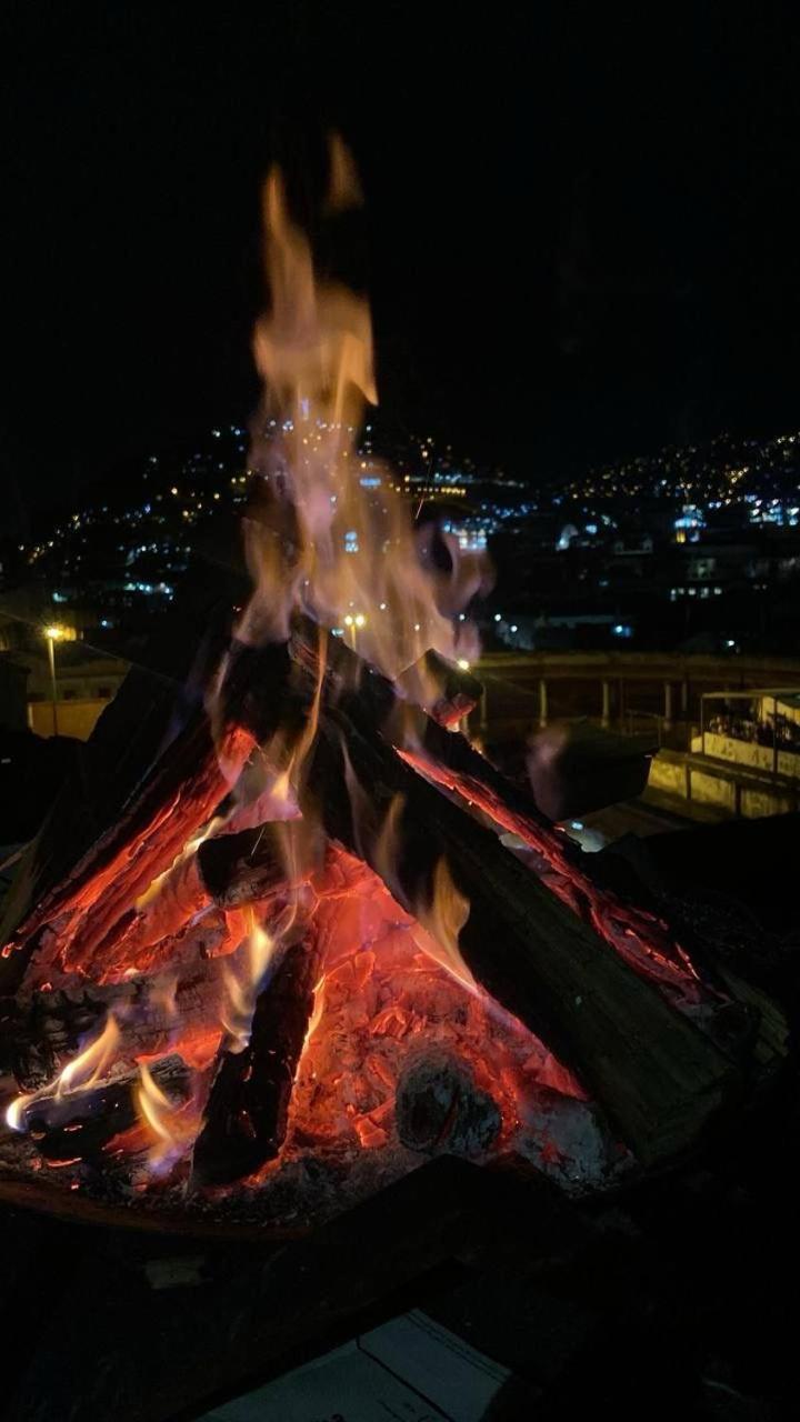 Hostal La Guayunga Rooftop Quito Luaran gambar