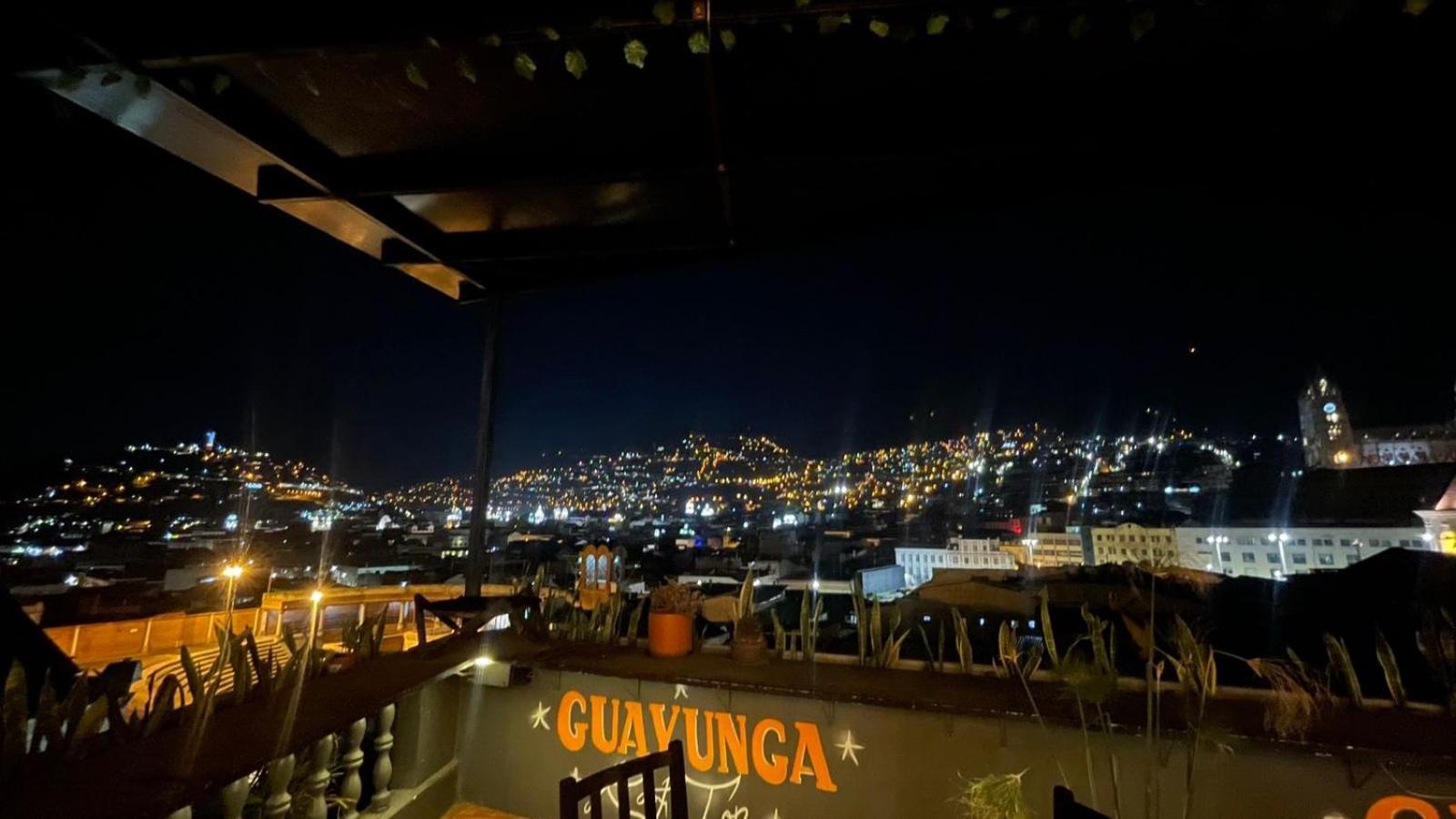Hostal La Guayunga Rooftop Quito Luaran gambar